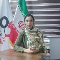 پریا نیکخواه